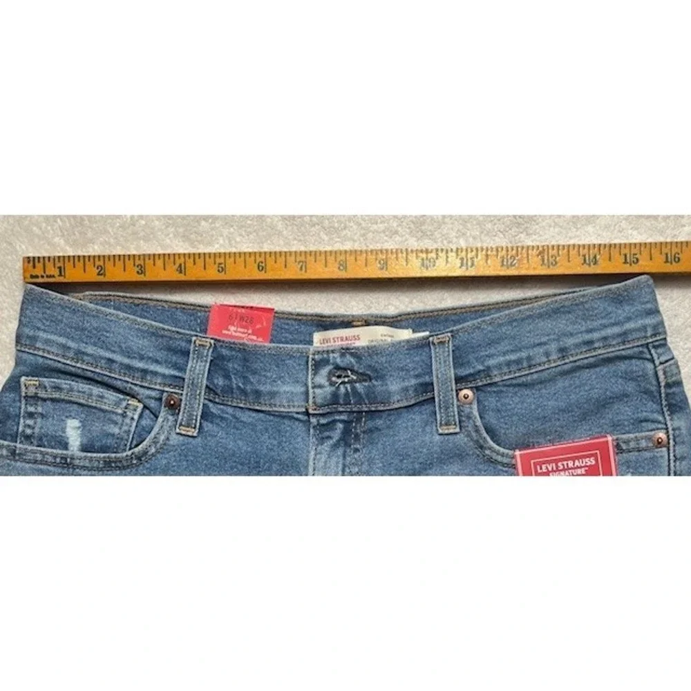 Levi Strauss Womens Sz 6 Vintage Original Shorts Raw Distress 4in NWT-1423 - Picture 4 of 5